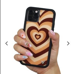 Love a Latte Wildflower iphone11 case